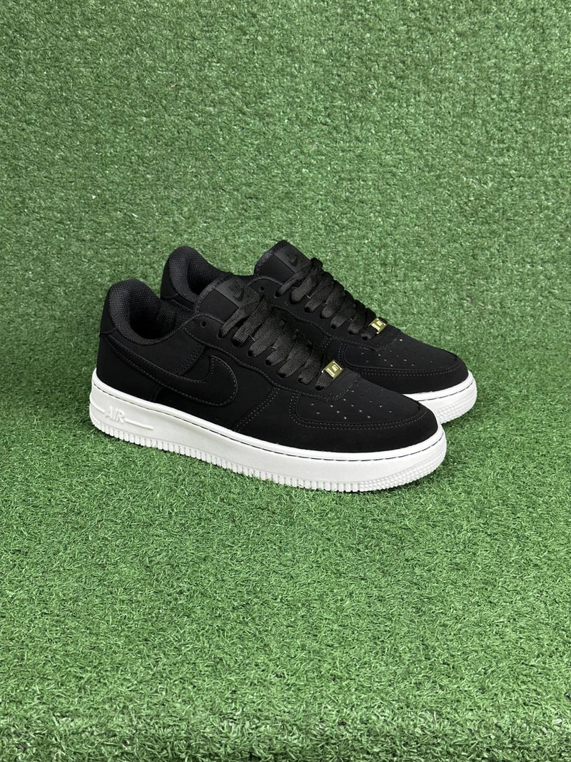 Nike Air Force 1 Nobuck (Preto)