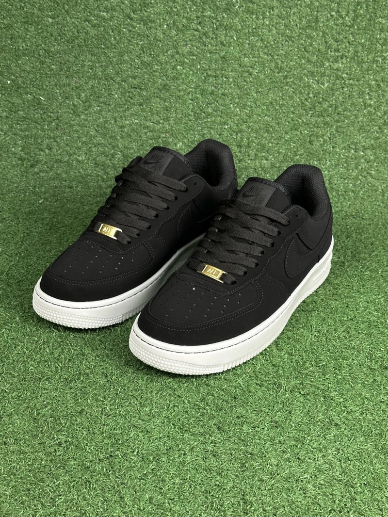 Nike Air Force 1 Nobuck (Preto)